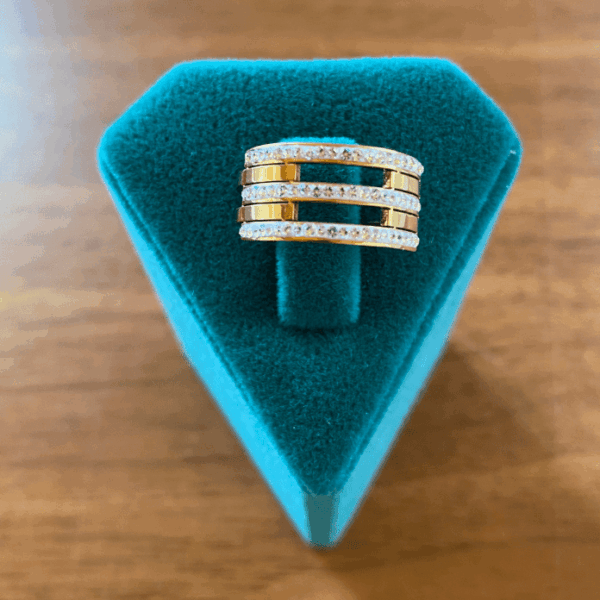 Çelik Numaralı Kaburga Taşlı Yüzük