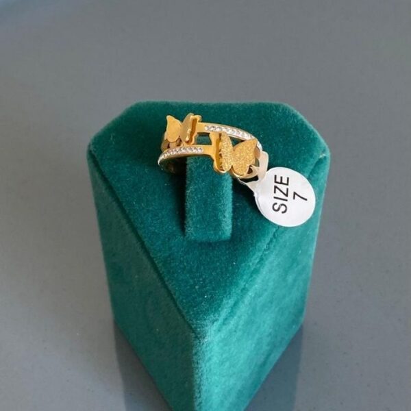 Çelik Numaralı 2 Kelebek Taş Yüzük