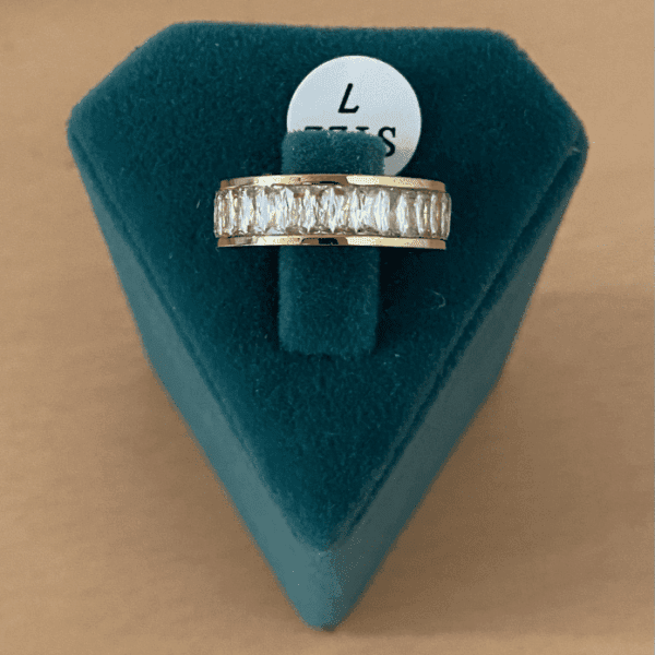 Çelik Numaralı Baget Taşlı Yüzük