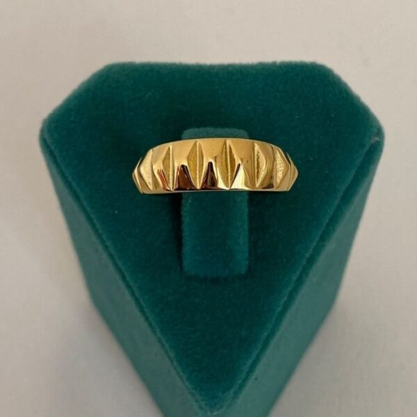 Çelik Numaralı Baklava Desen Yüzük