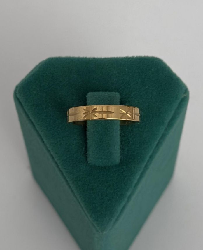 CYUNUMARALICIZGILICICEKG-1.jpg Çelik Numaralı Çizgili Çiçek Yüzük - Görsel 1