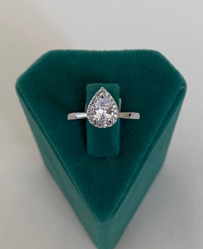 CYUNUMARALIDAMLATASKUCUKS-1.jpg Çelik Numaralı Damla Taş Yüzük - Görsel 1