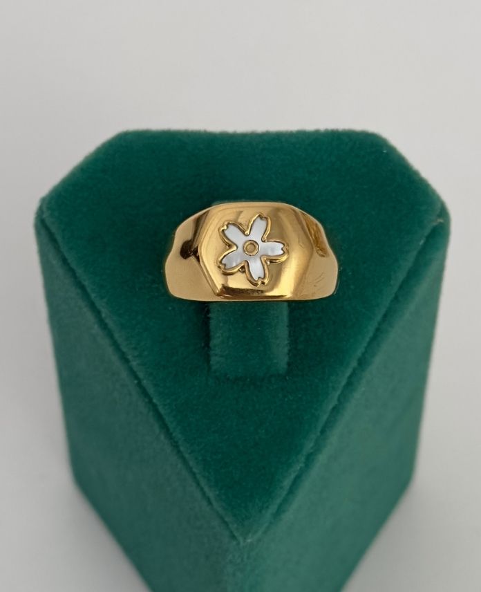 CYUNUMARALIDUZALTIGENSEDEFLICICEKG-1.jpg Çelik Numaralı Düz Altıgen Sedef Çiçek Yüzük - Görsel 1