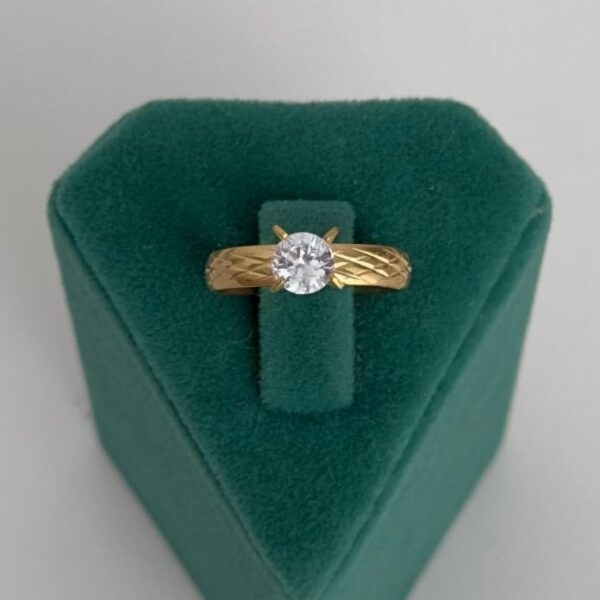 Çelik Numaralı Tektaş Çizgili Yüzük