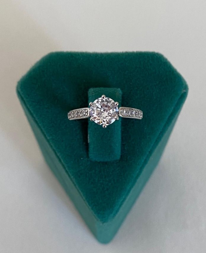 CYUNUMARALITEKTASKENARITASS-1.jpg Çelik Numaralı Tektaş Yüzük - Görsel 1