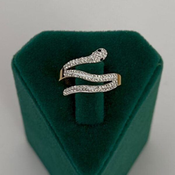 Çelik Numaralı Yılan Taşlı 3 Sıra Yüzük