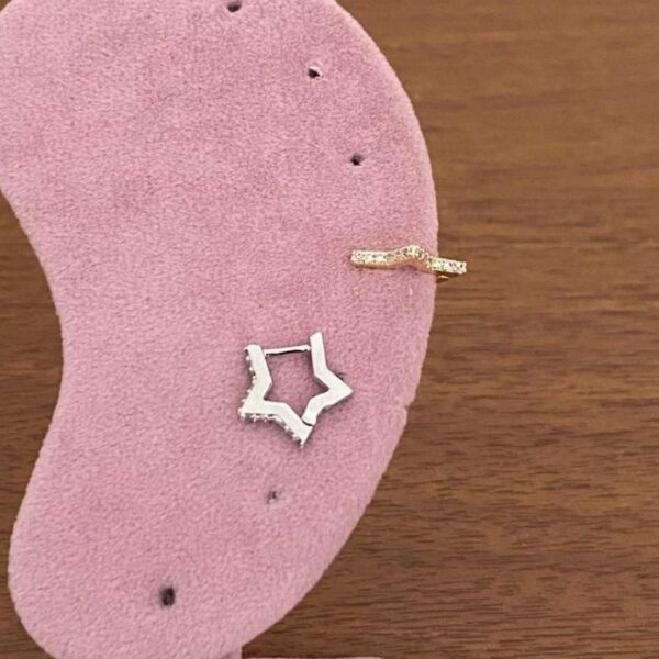 Pirinç Helix Kenarı Taşlı Yıldız Piercing