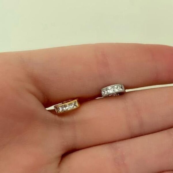 Pirinç Helix Taşlı Minik Halka Piercing