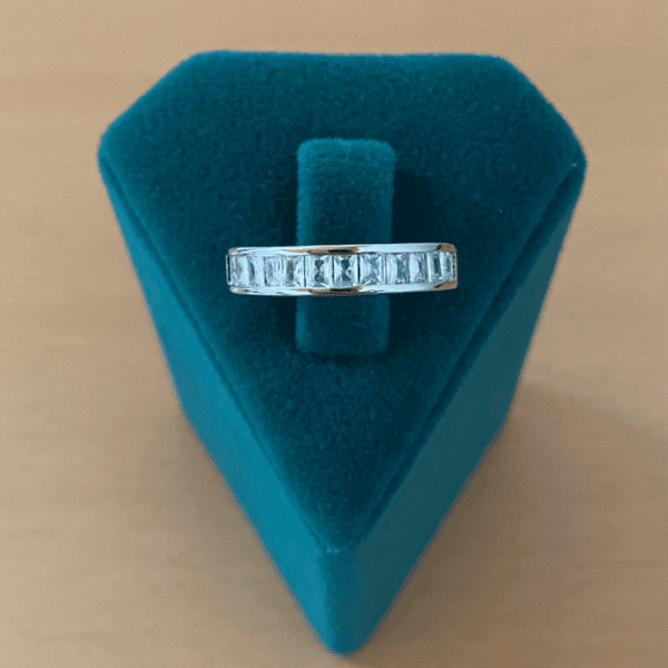 Pirinç Kare Taşlı Yüzük