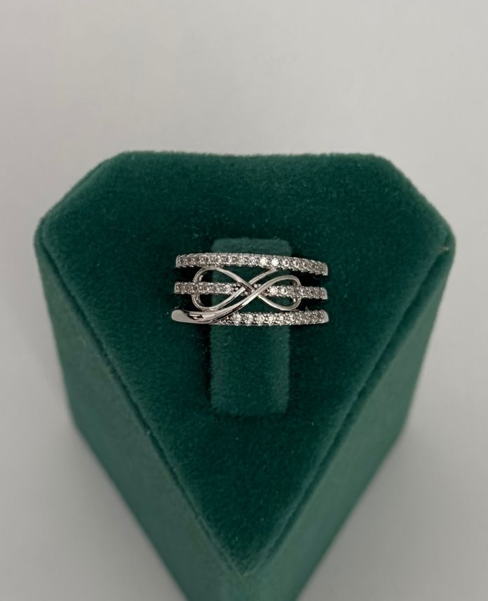 PYUAYARLANABILIR3SIRATASLIUSTUDUZSONSUZLUKS-1.jpg Pirinç Sonsuzluk Taşlı Ayarlanabilir Yüzük - Görsel 1