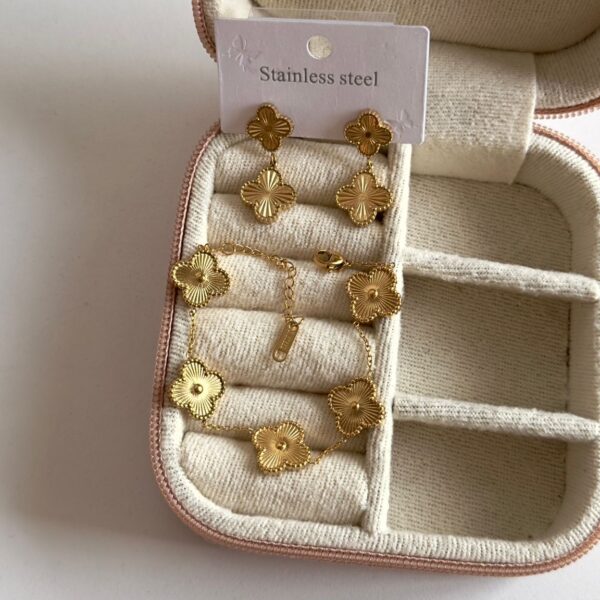 Çelik Yonca Gold Set