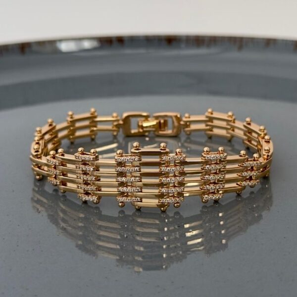 Xuping Kuyumcu Model Baklava Taş Kalın Bileklik