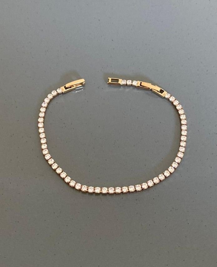 XBISUYOLUINCER-1.jpg Xuping Su Yolu İnce Gold Bileklik - Görsel 1