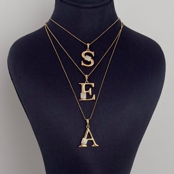 Xuping Harf Üstü Kare Taş 60Cm Kolye