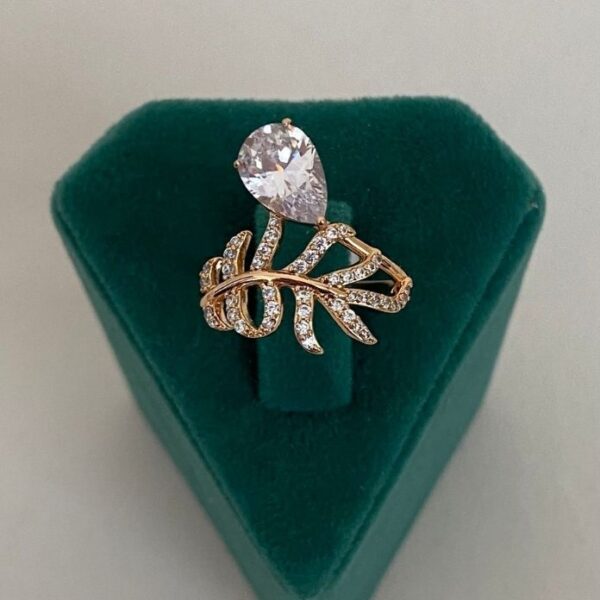 Xuping Numaralı Damla Yaprak Yüzük