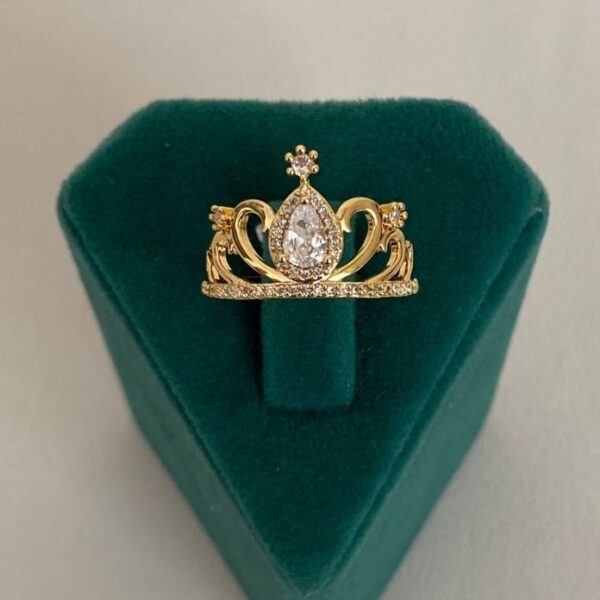 Xuping Numaralı Taş Yüzük