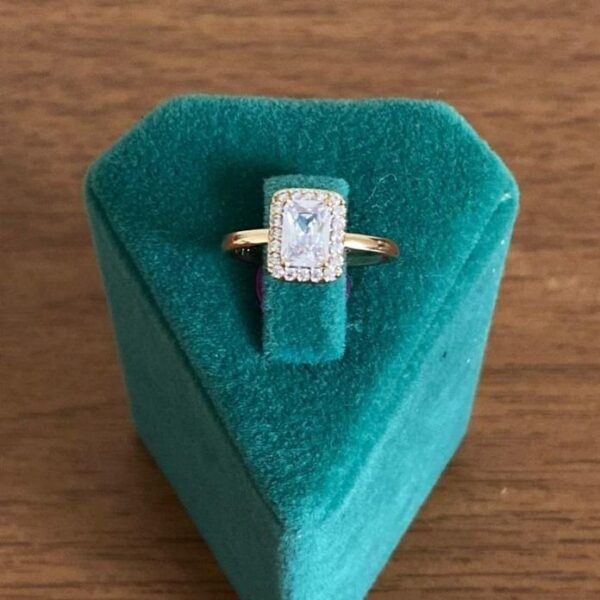 Xuping Numaralı Baget Tektaş Yüzük