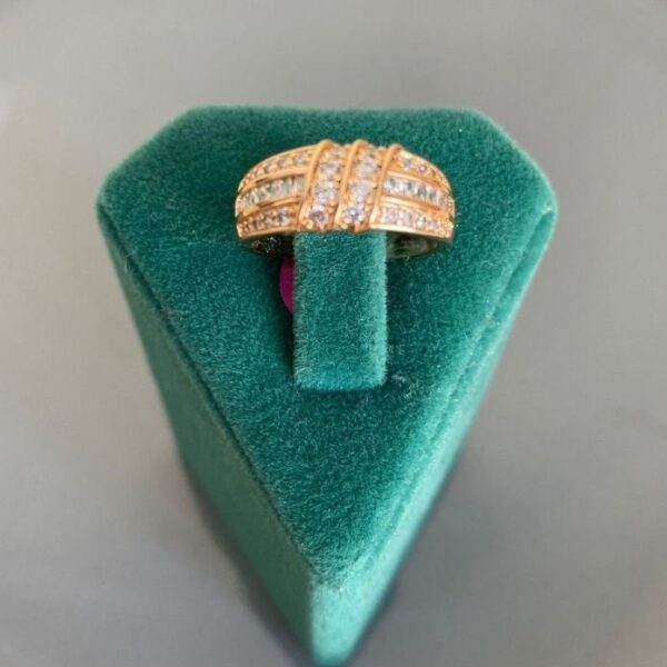 Xuping Numaralı Çapraz Detaylı Yüzük