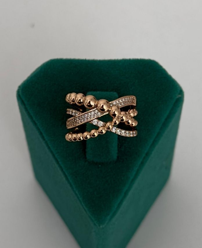 XYUNUMARALICAPRAZLIBONCUKLUTASLIR-1.jpg Xuping Numaralı Çapraz Boncuklu Taş Yüzük - Görsel 1