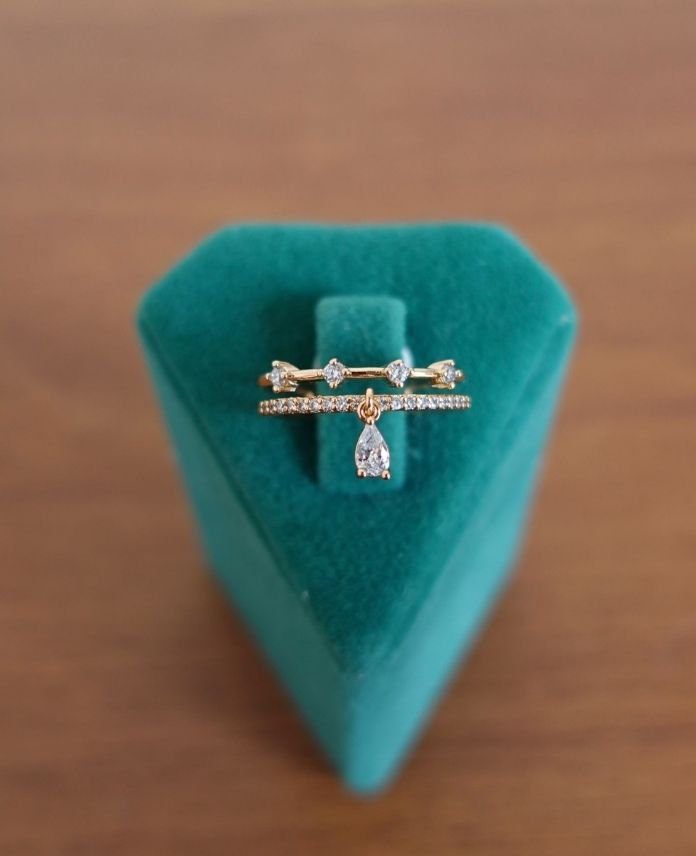 XYUNUMARALIDAMLATAS2R-1.jpg Xuping Numaralı Damla Taş Yüzük - Görsel 1