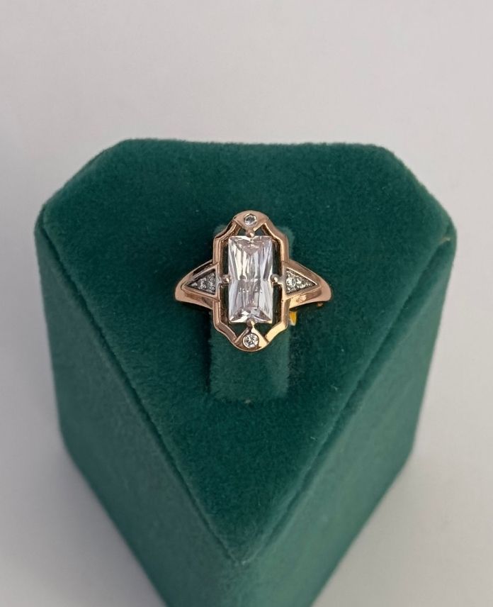 XYUNUMARALIGLADYATORBAGETR-1.jpg Xuping Numaralı Baget Taşlı Yüzük - Görsel 1