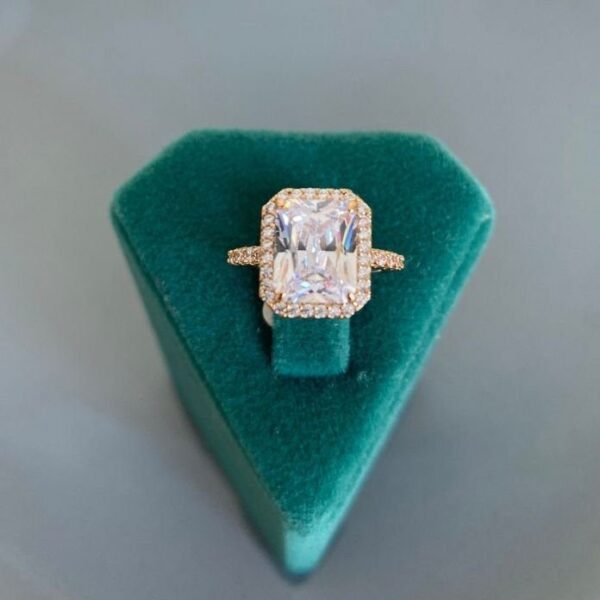 Xuping Numaralı İnce Kenar Baget Yüzük