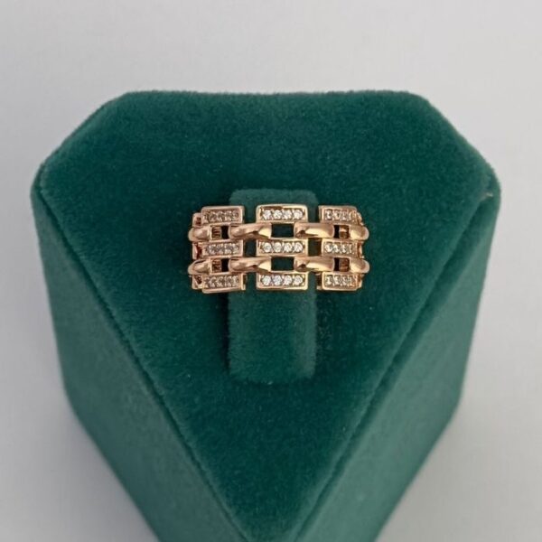 Xuping Numaralı Kare Boşluklu Taşlı Yüzük