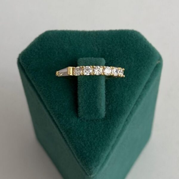 Xuping Numaralı Kare Ve Düz Taş Yüzük