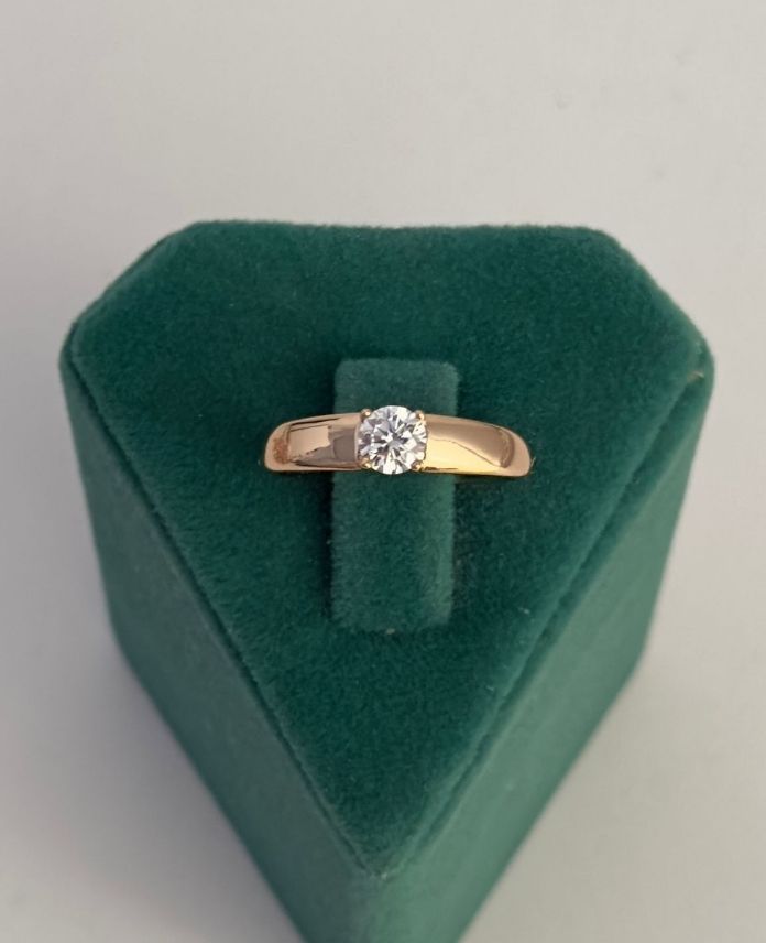 XYUNUMARALIPLAKAALYANSTEKTASR-1.jpg Xuping Numaralı Plaka Alyans Tektaş Yüzük - Görsel 1