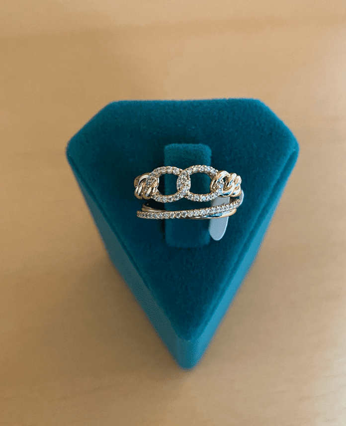 XYUNUMARALITASLIZINCIRG-1.png Xupıng Numaralı Taşlı Zincir Yüzük - Görsel 1