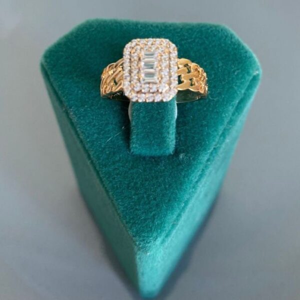 Xuping Numaralı Zincir Kenar Baget Yüzük