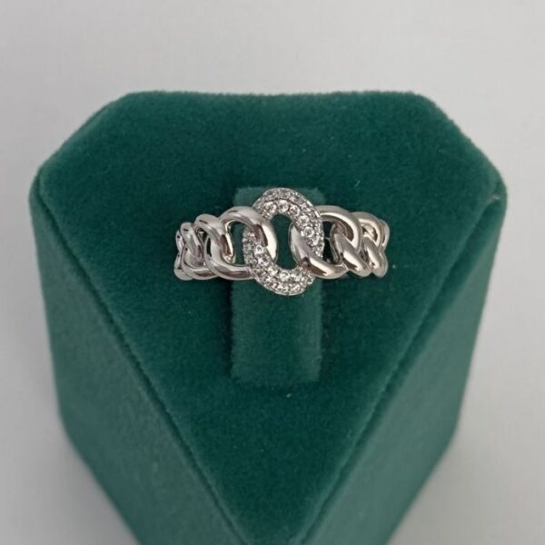 Xuping Numaralı Zincir Ortası Taşlı Yüzük